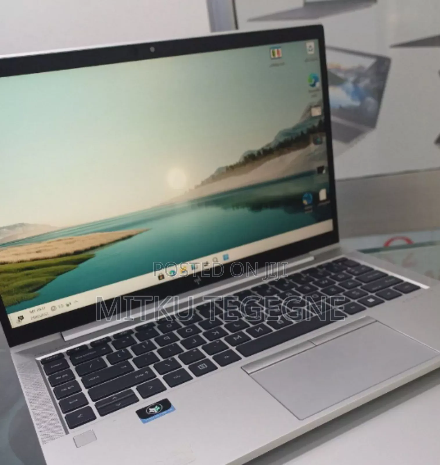 New Laptop HP EliteBook 840 G8 16GB Intel Core I7 SSD 512GB