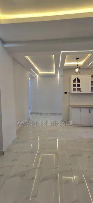 3bdrm Apartment in 40/60, Addis Ketema for sale