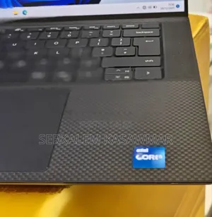 New Laptop Dell Precision 5570 16GB Intel Core I7 SSD 512GB