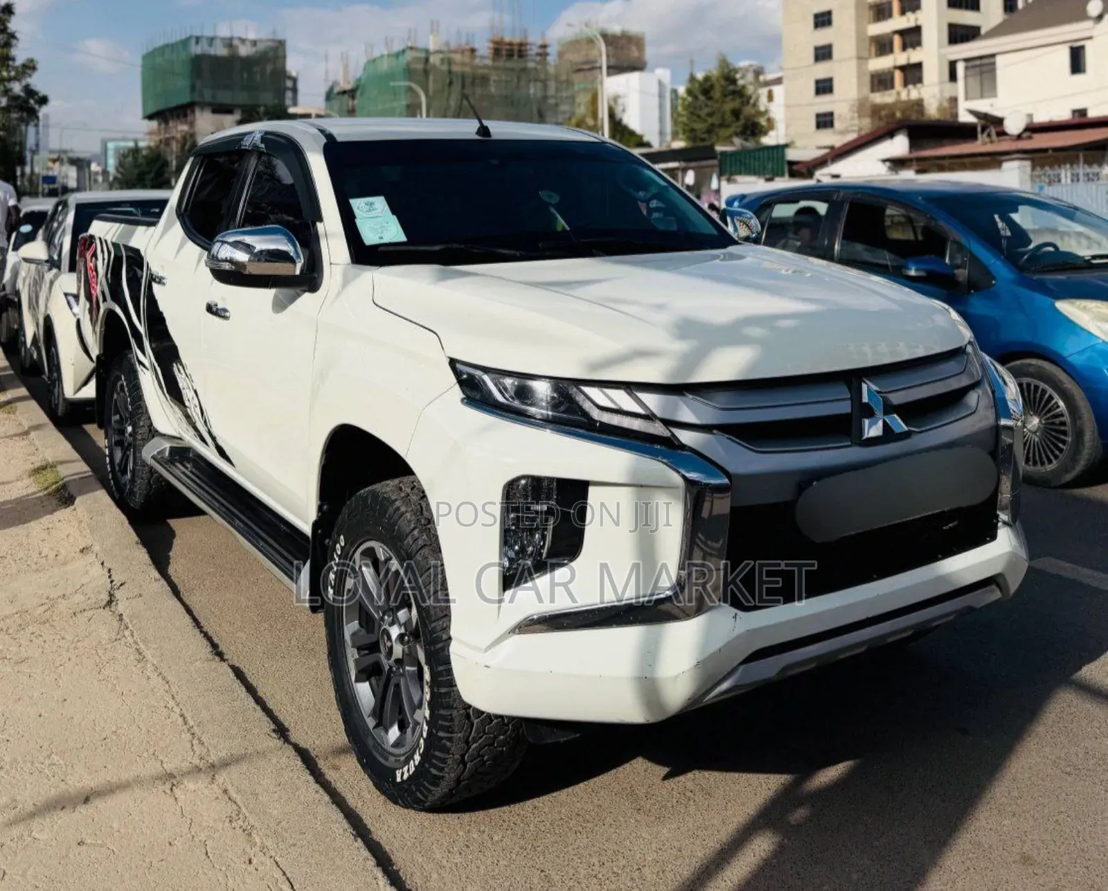 Mitsubishi L200 2022 White