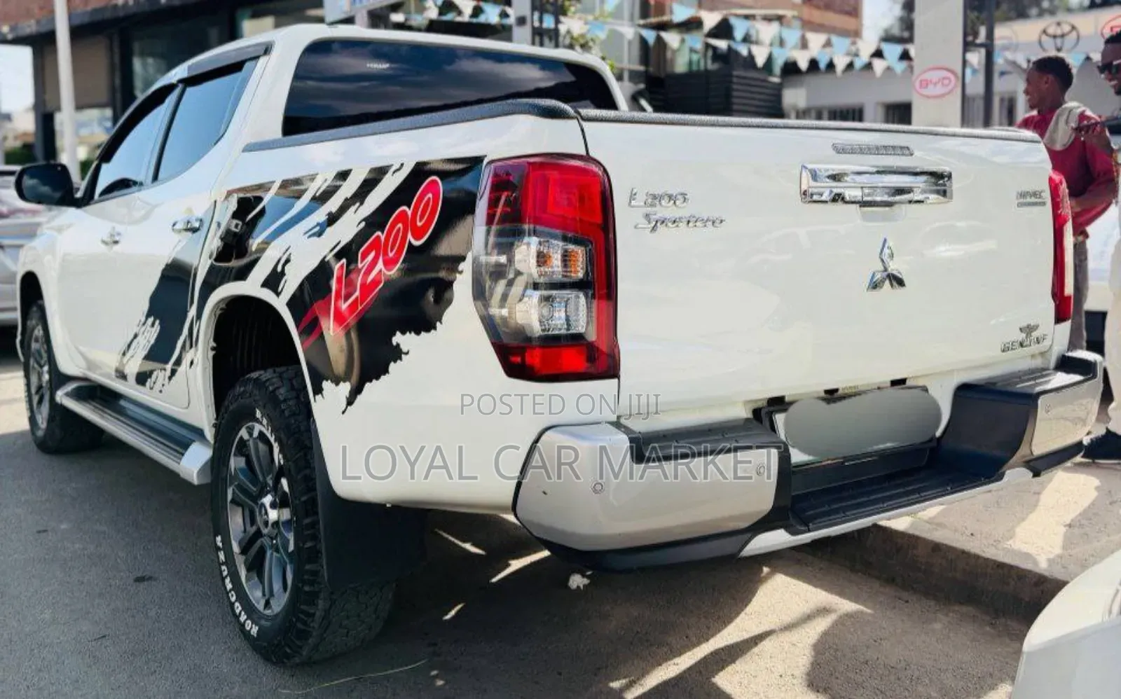 Mitsubishi L200 2022 White