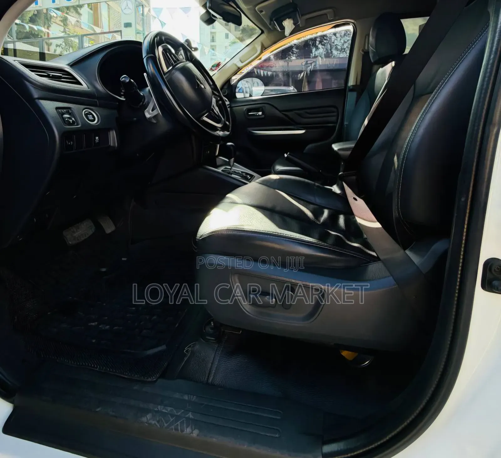 Mitsubishi L200 2022 White