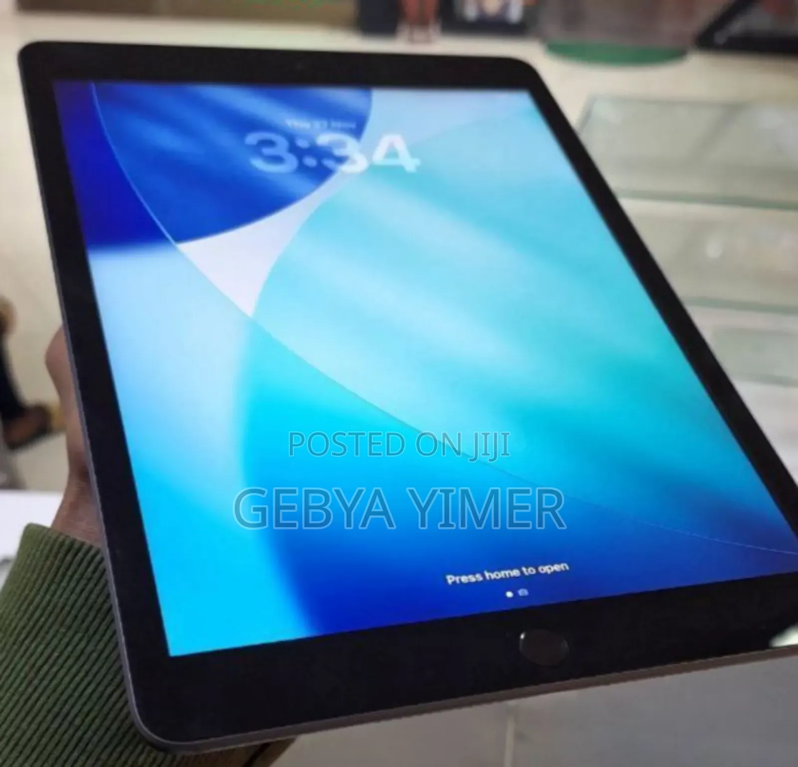 New Apple iPad 10.2 (2021) 64 GB Gray