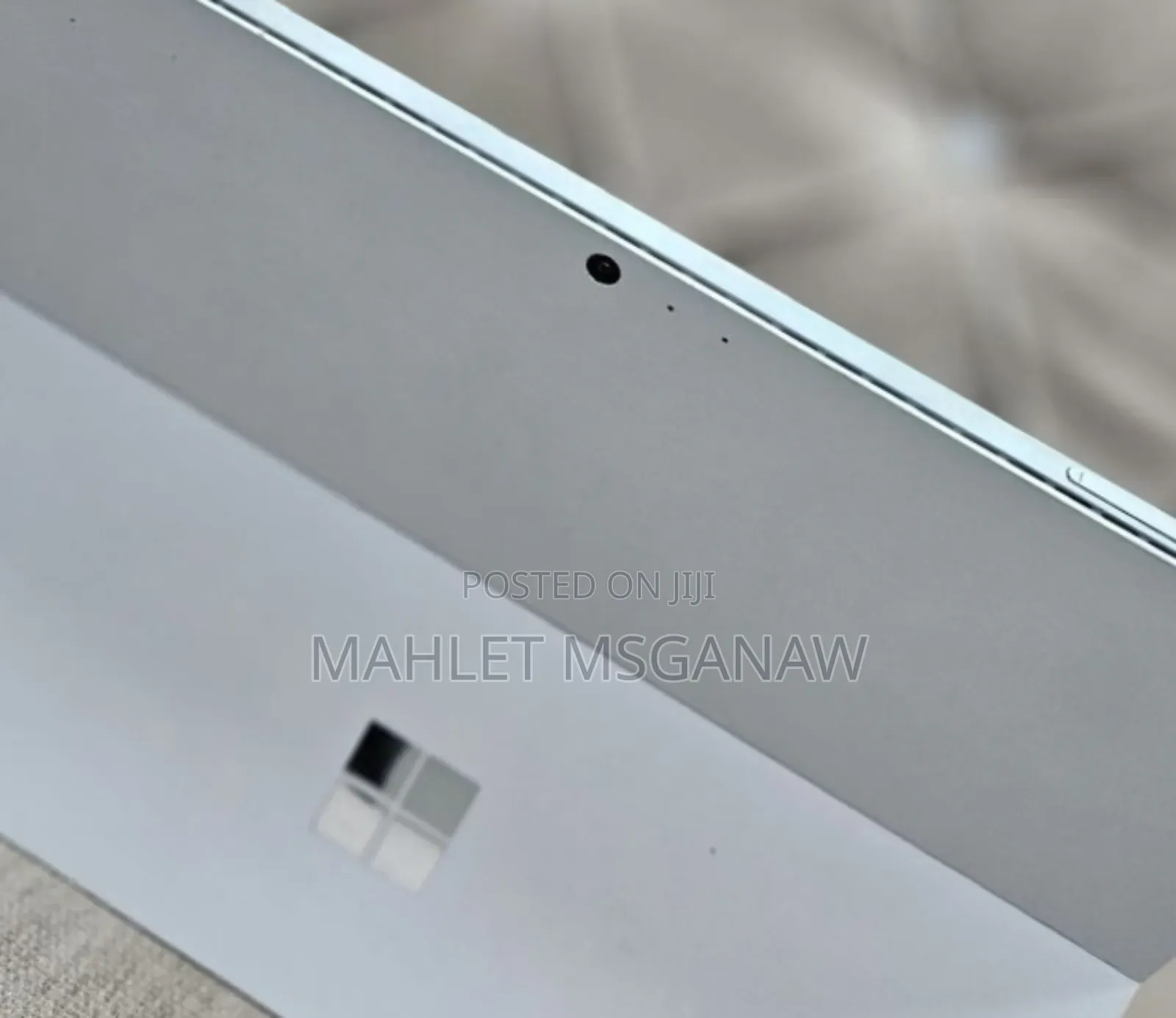 New Laptop Microsoft Surface 8GB Intel Core I5 SSD 128GB