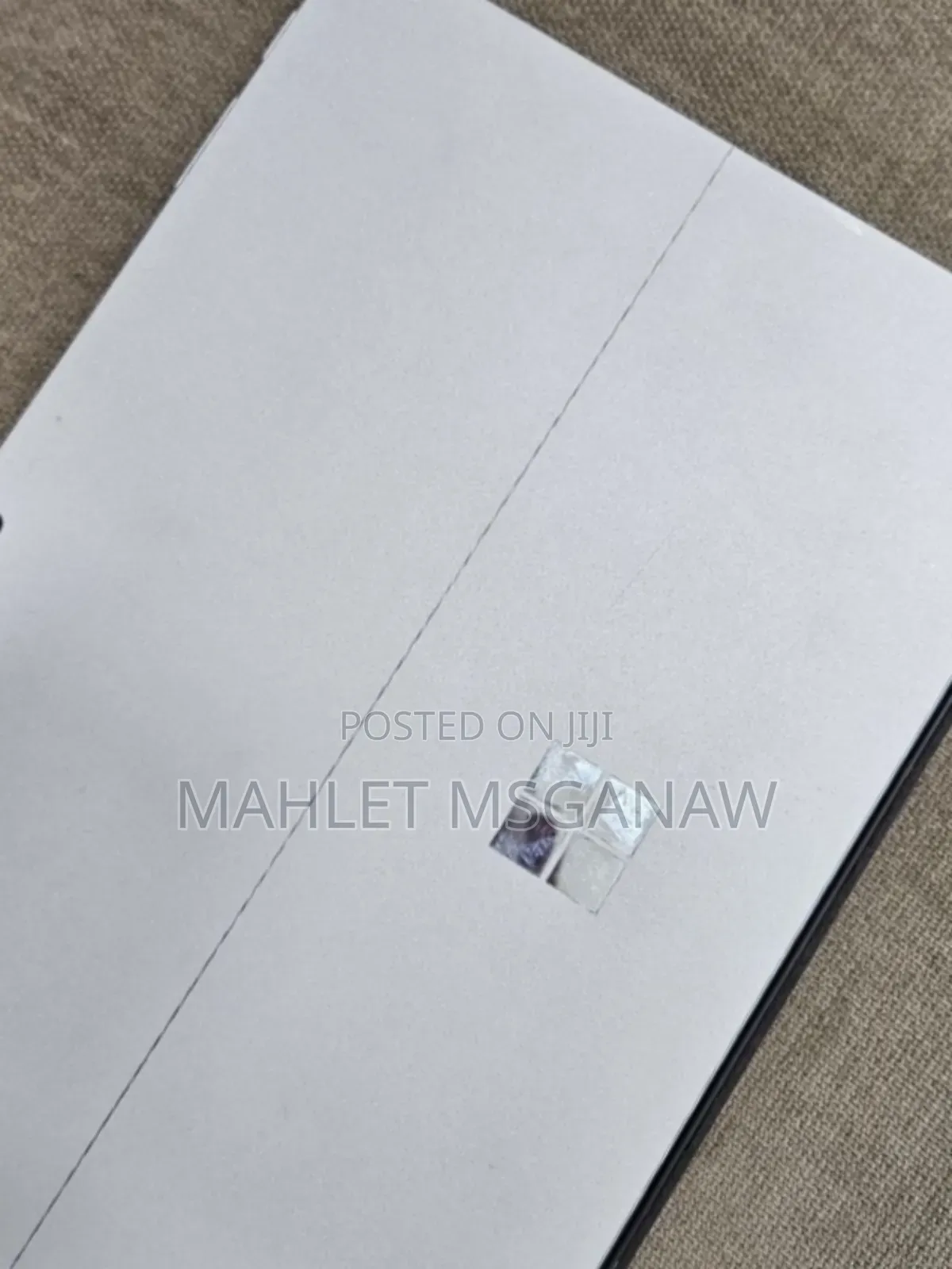 New Laptop Microsoft Surface 8GB Intel Core I5 SSD 128GB