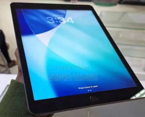 New Apple iPad 10.2 (2021) 64 GB Gray