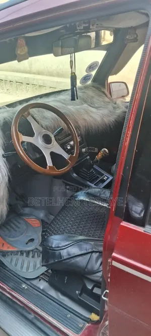 Suzuki Vitara 1992 Burgundy
