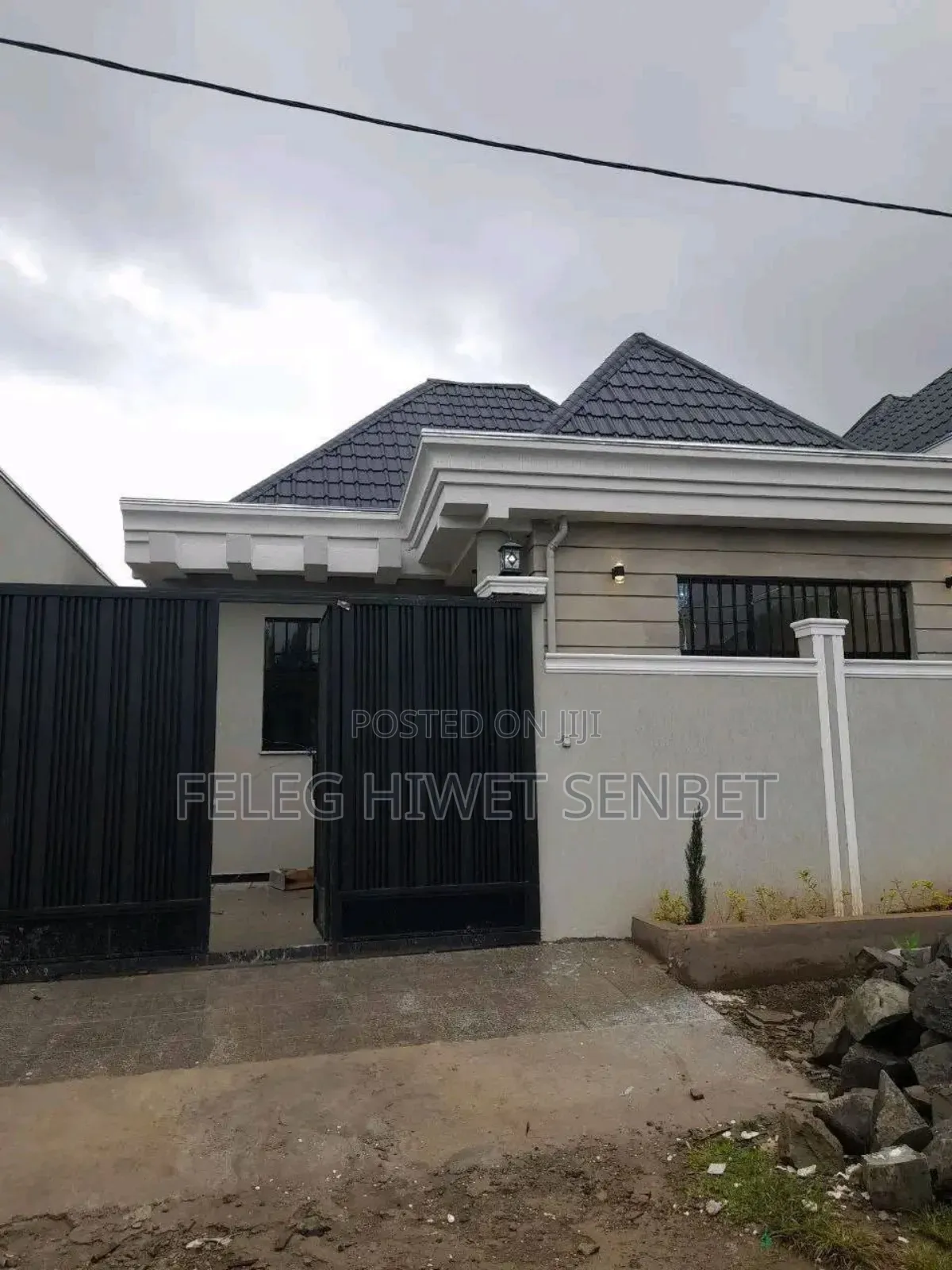 Furnished 5bdrm Villa in አአ, Bole for sale