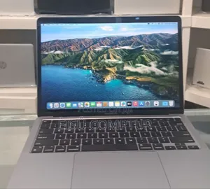 Photo - New Laptop Apple MacBook Pro 2019 8GB Intel Core I5 SSD 256GB