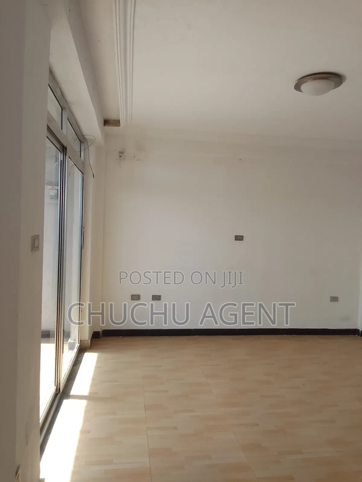 3bdrm House in Nifas Silk-Lafto for sale