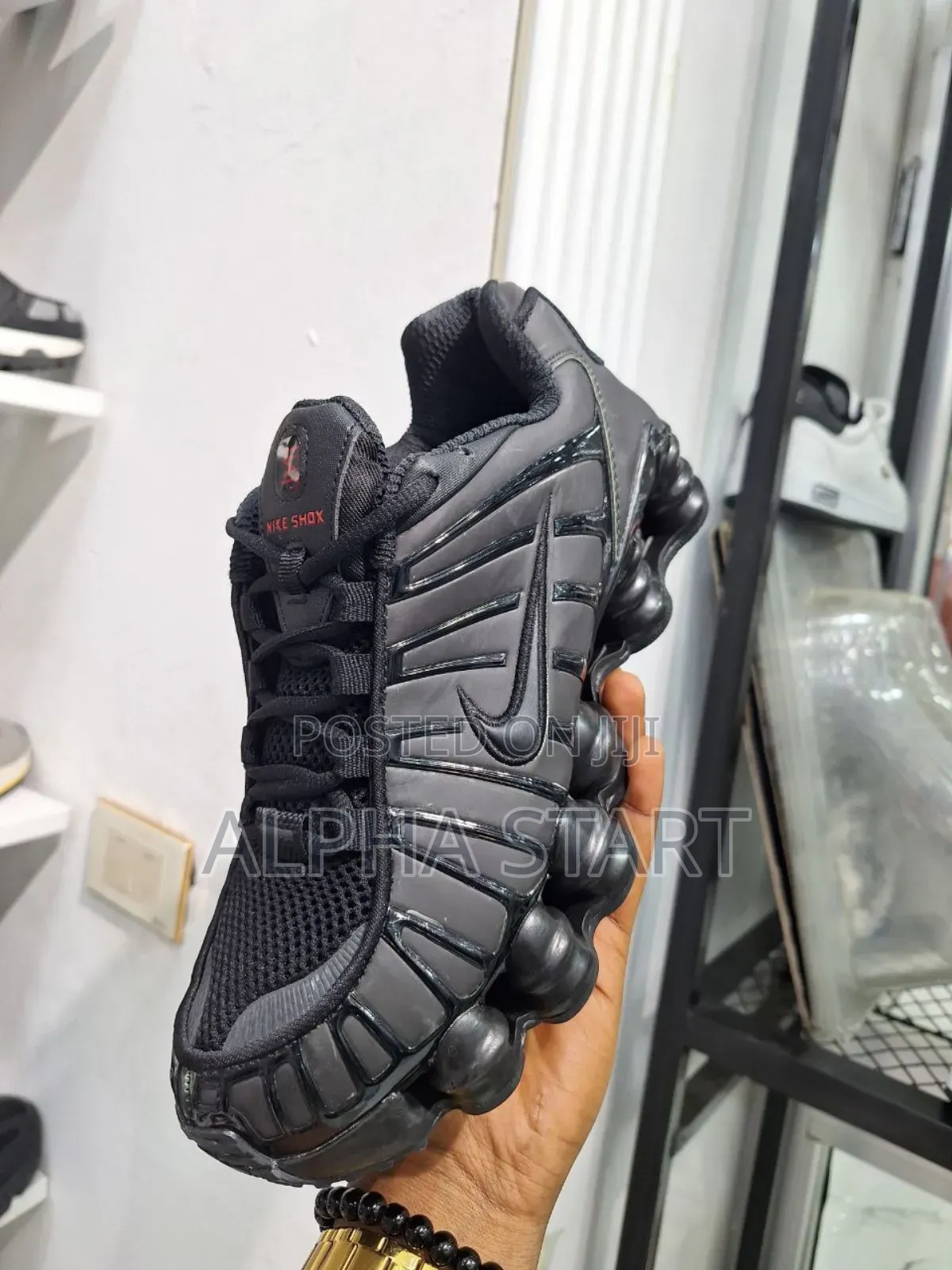 New Arrival Nike Shox ( ከለር የሚቀይረው) Made in Vietnam
