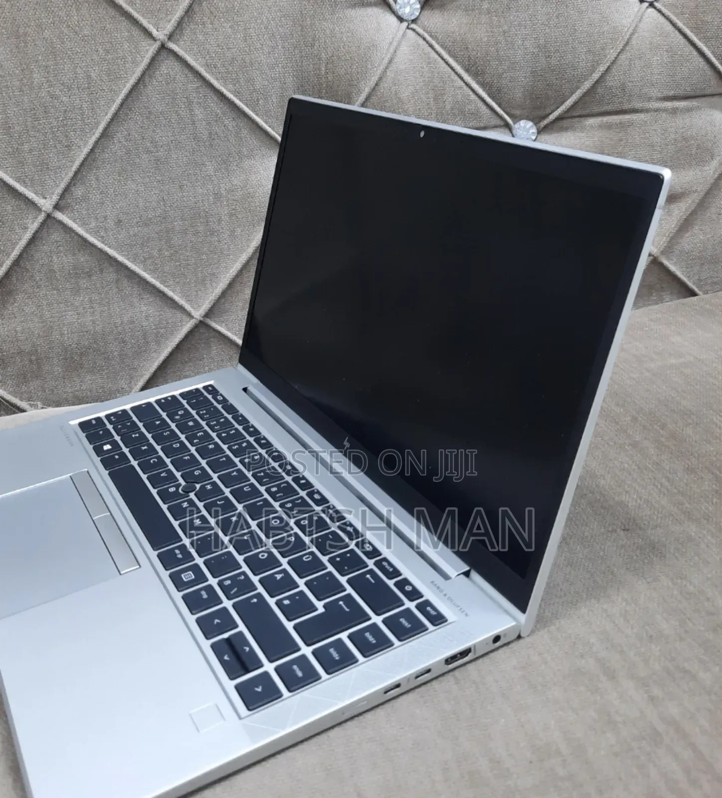 New Laptop Apple MacBook Air 2015 8GB Intel Core i5 SSD 128GB