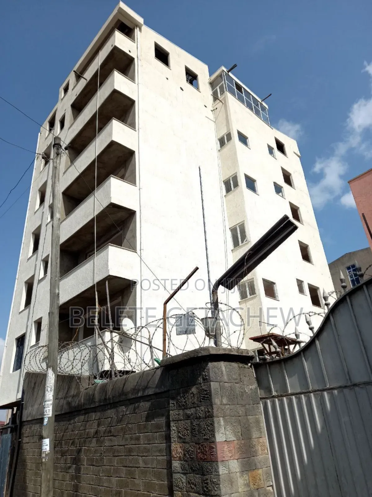 Golagol-22, G+6 Apartment Building For Sale 280sqm