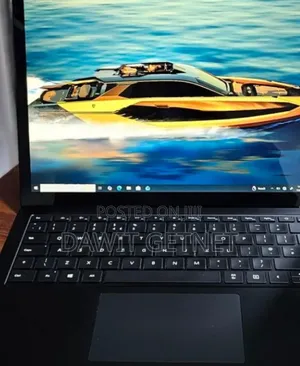 New Laptop Microsoft Surface 16GB Intel Core I7 SSD 256GB