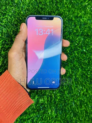 Photo - Apple iPhone 12 Pro 128 GB Black