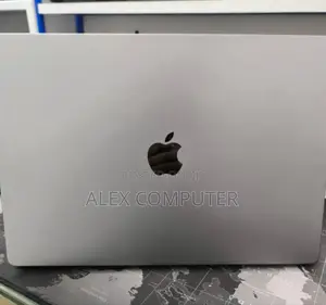 New Laptop Apple MacBook Pro 64GB Apple M1 Max SSD 1T