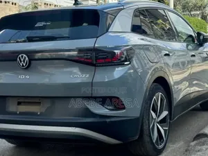 Volkswagen ID.4 2022 Green