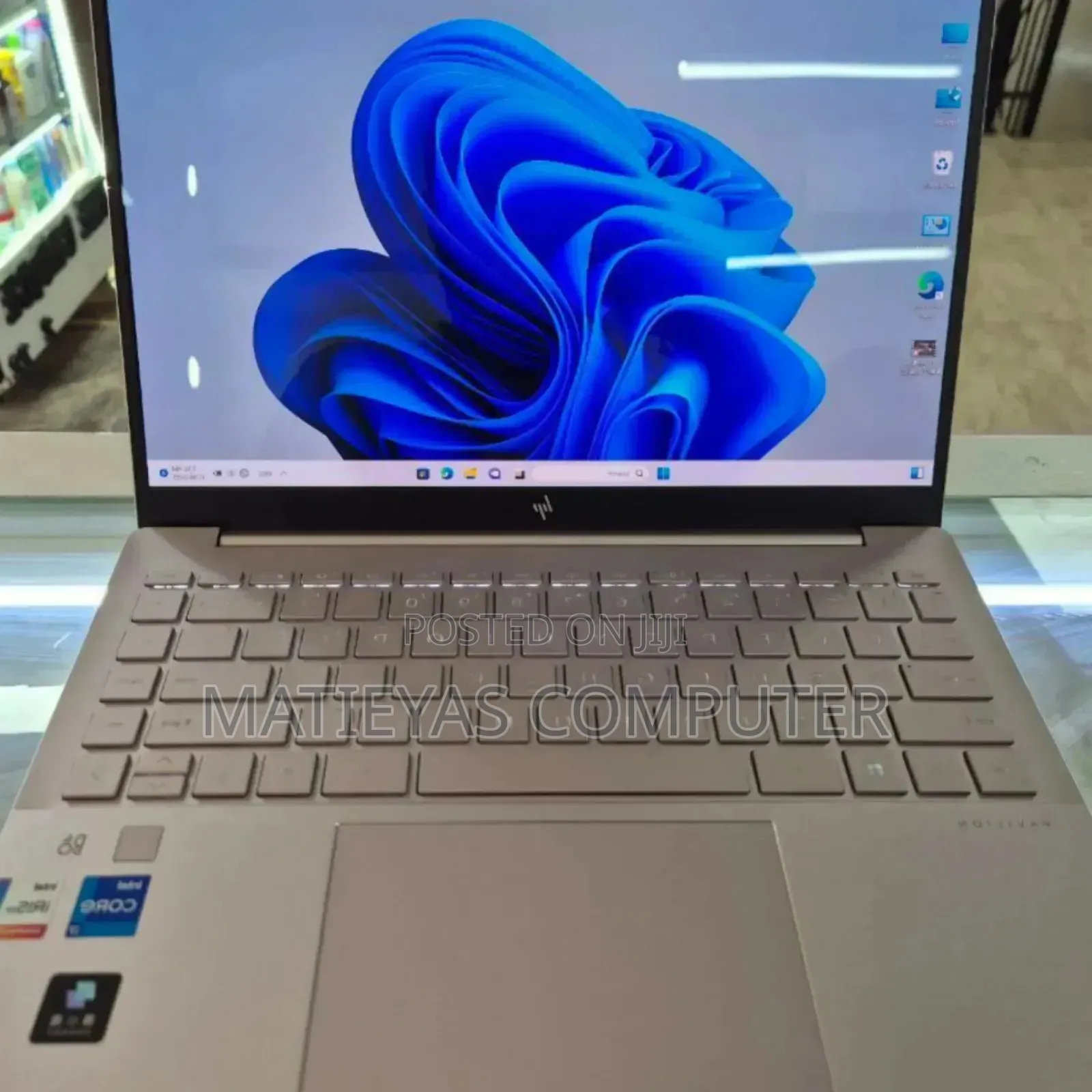 New Laptop HP Pavilion 14 16GB Intel Core i7 SSD 1T