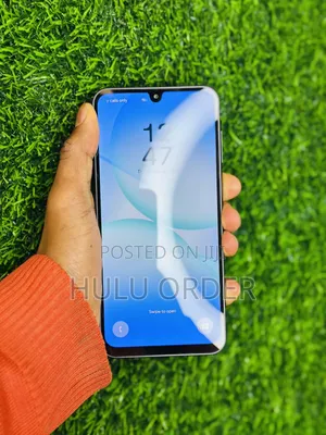 Photo - New Samsung Galaxy A17 5G 256 GB Black