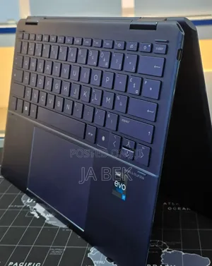 New Laptop HP Spectre 16GB Intel Core I7 SSD 1T