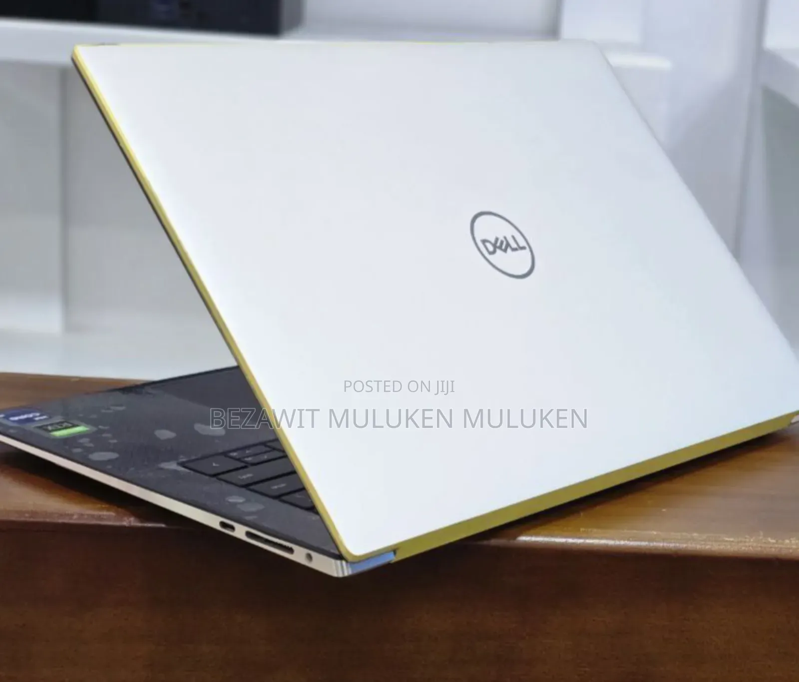 New Laptop Dell XPS 15 16GB Intel Core I9 SSD 512GB
