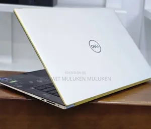 New Laptop Dell XPS 15 16GB Intel Core I9 SSD 512GB