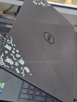 New Laptop Dell G15 5535 16GB Intel Core I7 SSD 512GB