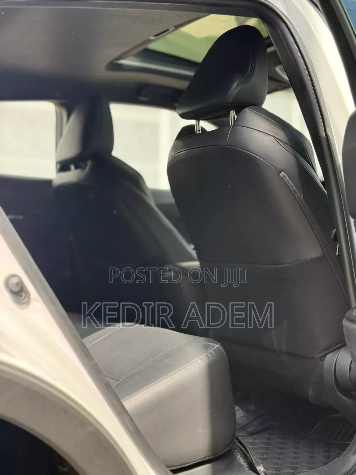 Toyota C-HR 2022 White