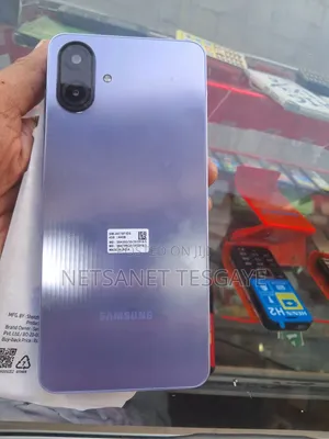 Photo - New Samsung Galaxy A07 4G 64 GB Silver