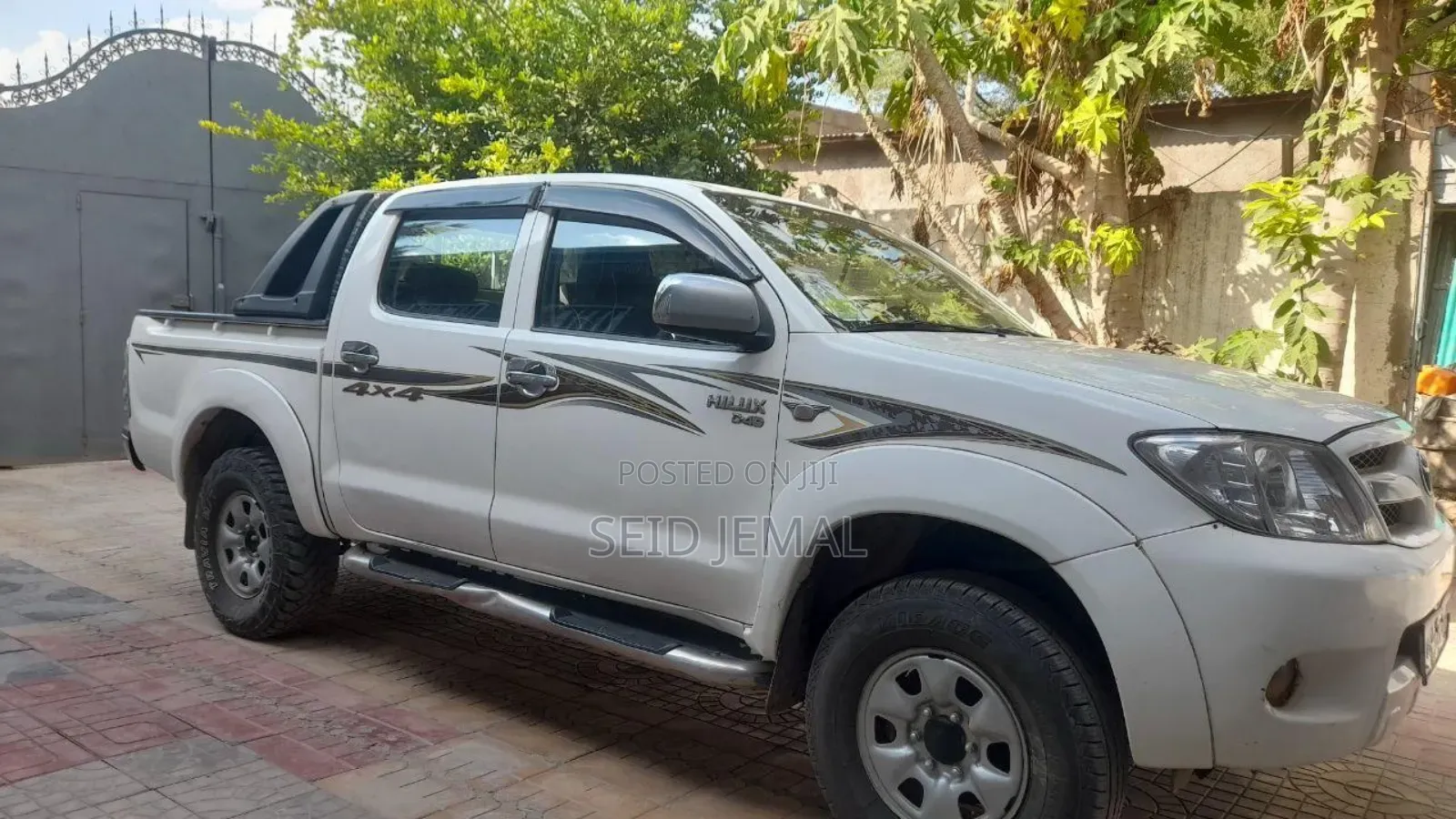 Toyota Hilux 2007 White