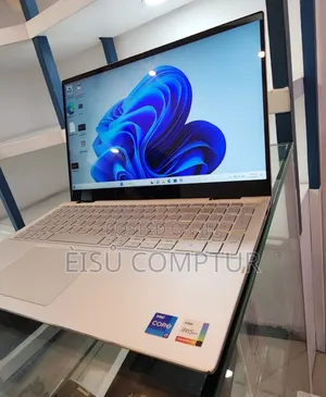 Photo - New Laptop Dell Inspiron 15 16GB Intel Core I7 SSD 512GB