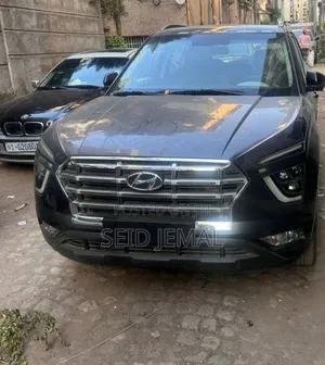 Photo - New Hyundai Creta 2022 Gray
