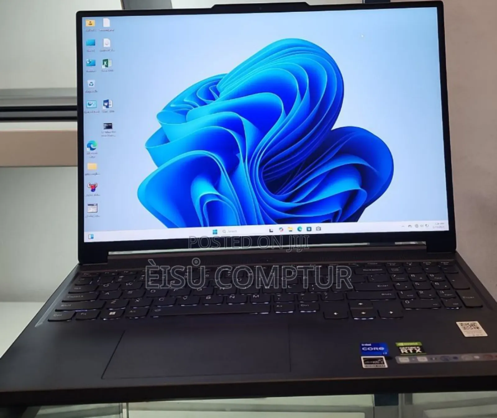 New Laptop Lenovo Legion 7 16GB Intel Core i7 SSD 1T