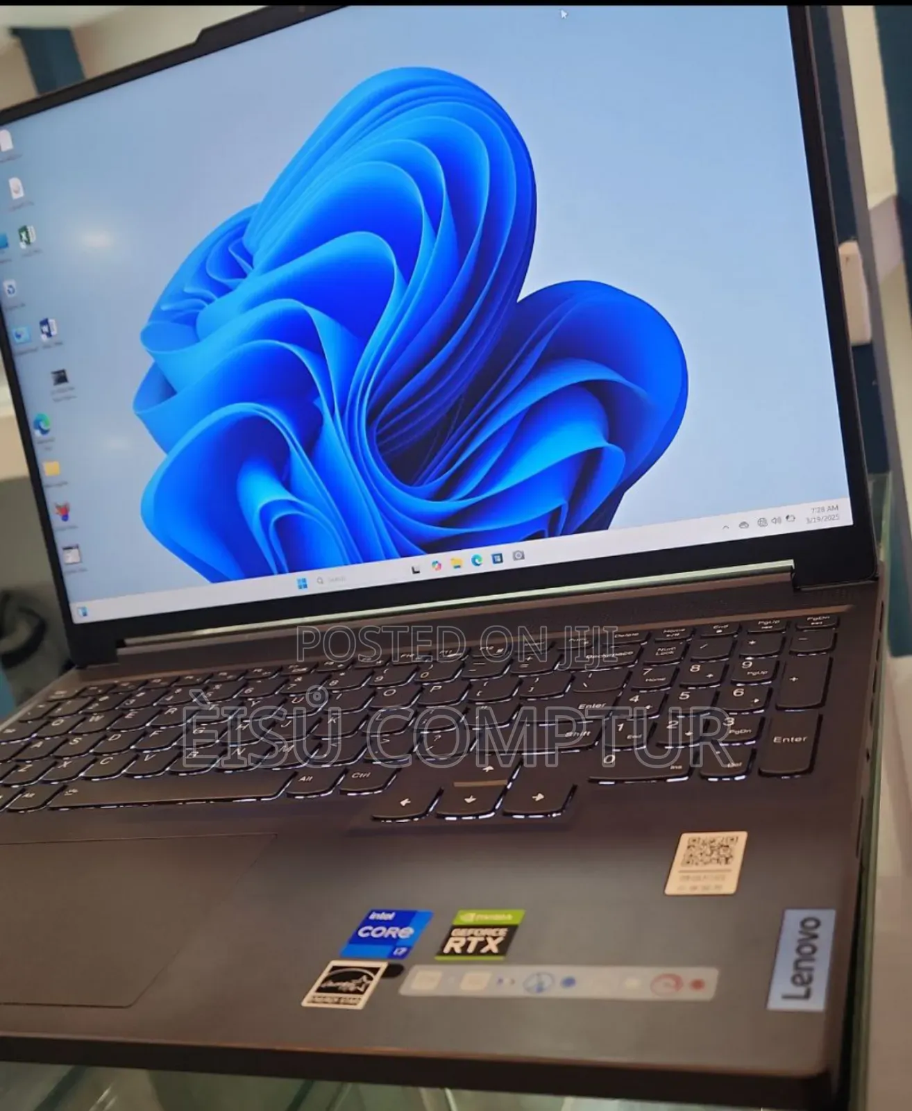 New Laptop Lenovo Legion 7 16GB Intel Core i7 SSD 1T