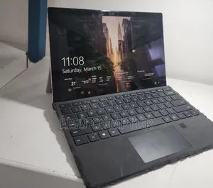 New Laptop Microsoft Surface 4GB Intel Core I5 SSD 128GB