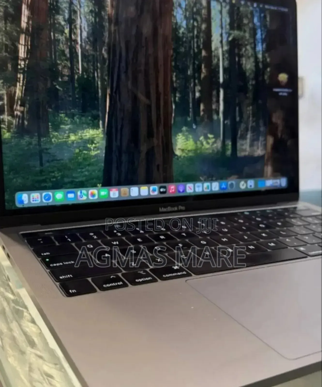 New Laptop Apple MacBook Pro 2019 8GB Intel Core i5 SSD 512GB