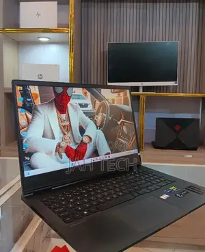 New Laptop HP Omen 16 16GB Intel Core I9 SSD 1T