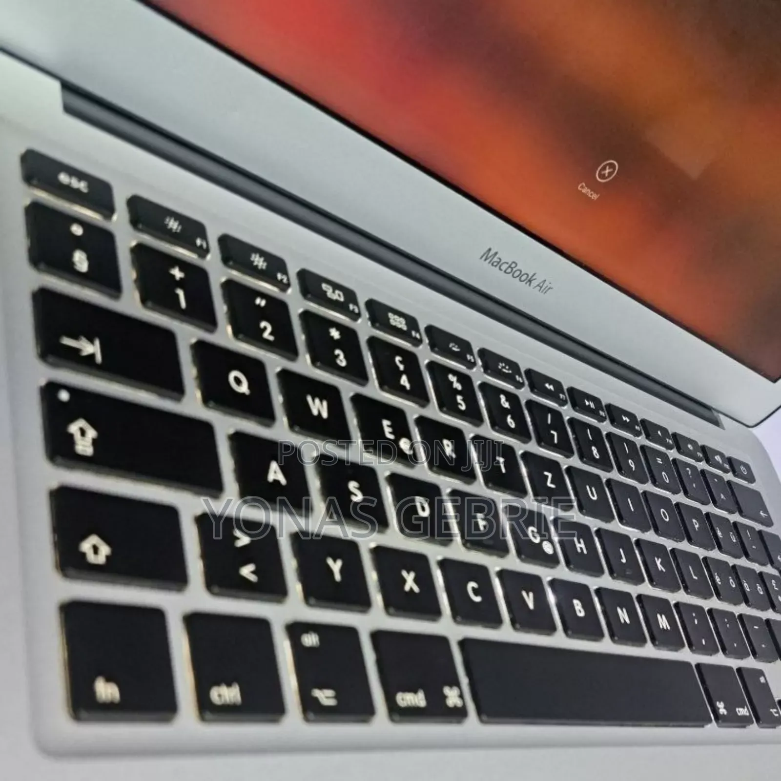 New Laptop Apple MacBook Air 2012 4GB Intel Core I5 SSD 60GB