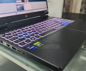 New Laptop Acer Predator Helios 300 16GB Intel Core i9 SSD 1T