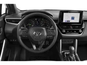 New Toyota Corolla Cross Hybrid 2024