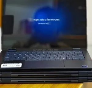 New Laptop HP OmniBook X Flip 14" 16GB Intel Core Ultra 7 SSD 1T