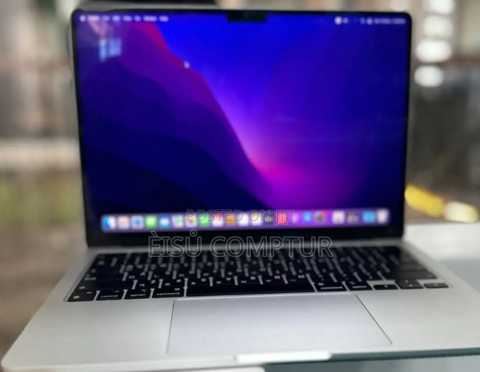 New Laptop Apple MacBook Air 2022 M2 8GB Intel Core Ultra 7 SSD 256GB