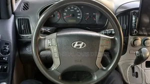 Hyundai Starex 2014 Silver