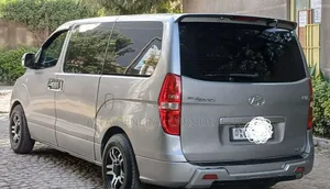 Hyundai Starex 2014 Silver