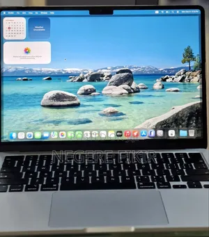 Photo - New Laptop Apple MacBook Air 2022 M2 8GB Intel Core M2 SSD 256GB