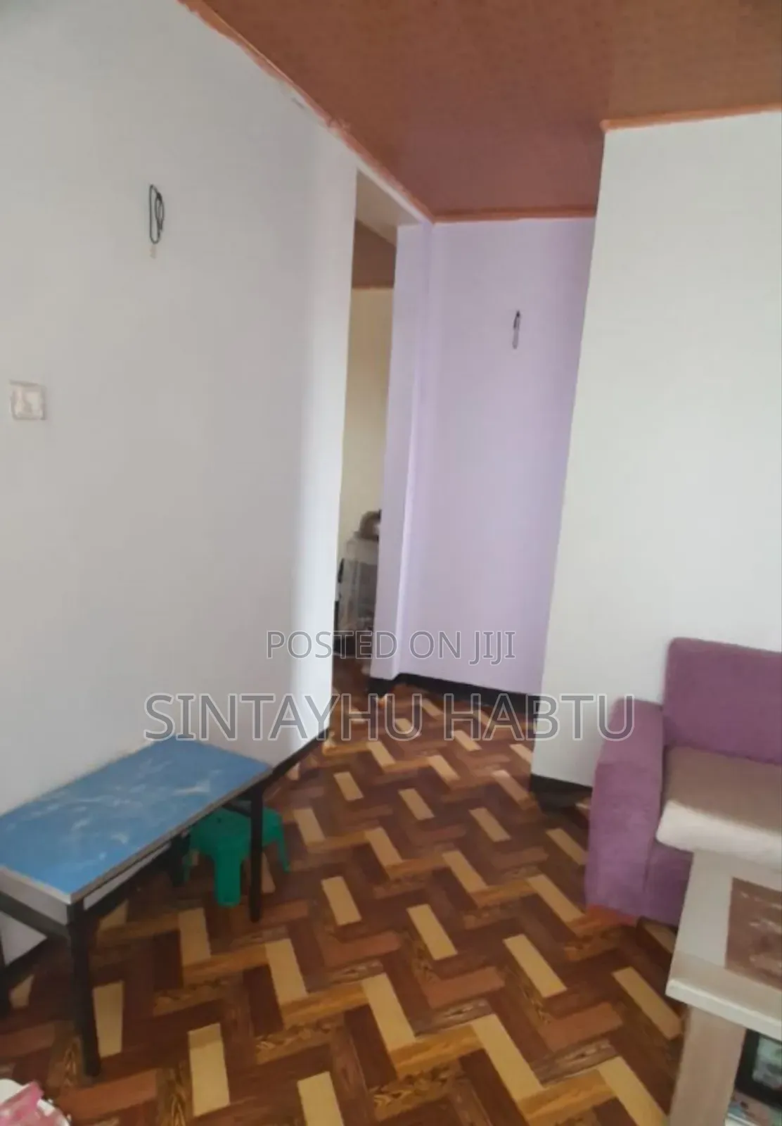 Studio Apartment in Nifas Silk, Akaky Kaliti for sale