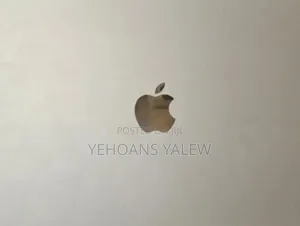 Photo - New Laptop Apple MacBook Air 2022 M2 8GB Apple M2 SSD 256GB