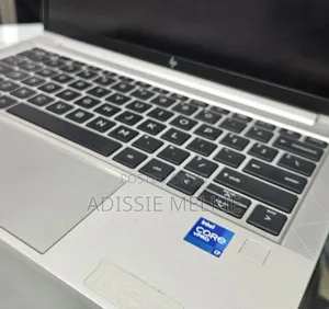 New Laptop HP EliteBook 840 G8 16GB Intel Core I7 SSD 512GB