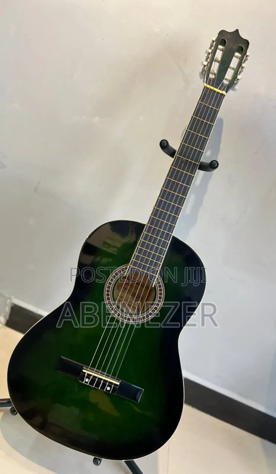Nilon Guitar