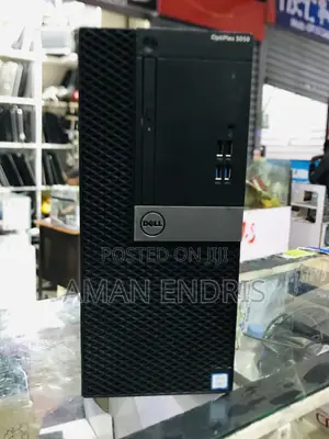 Photo - Desktop Computer Dell OptiPlex 5050 4GB Intel Core I7 HDD 1T